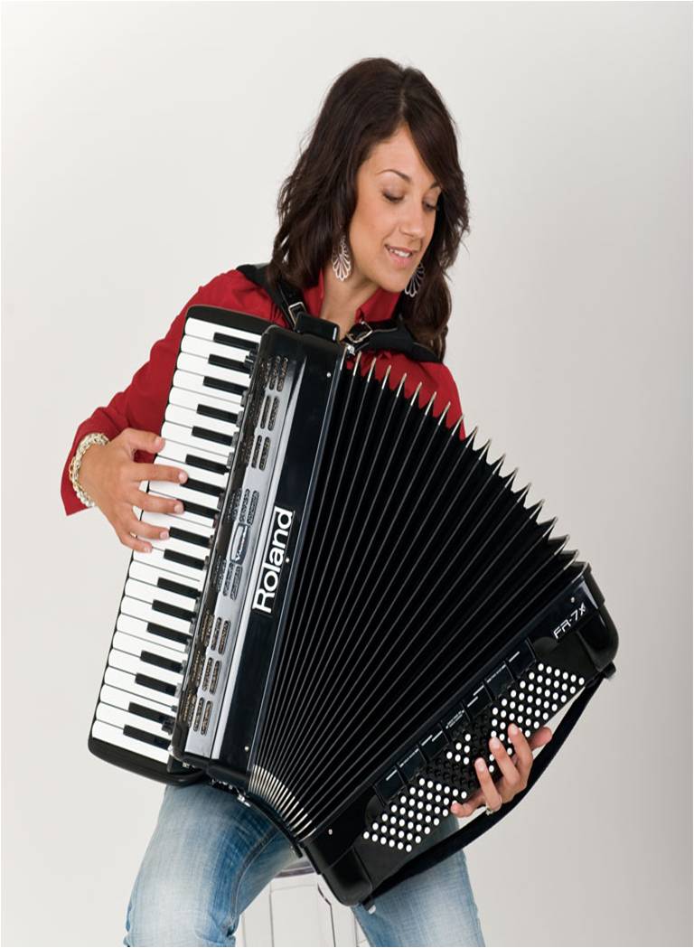 accordion players pimpri-chinchwad