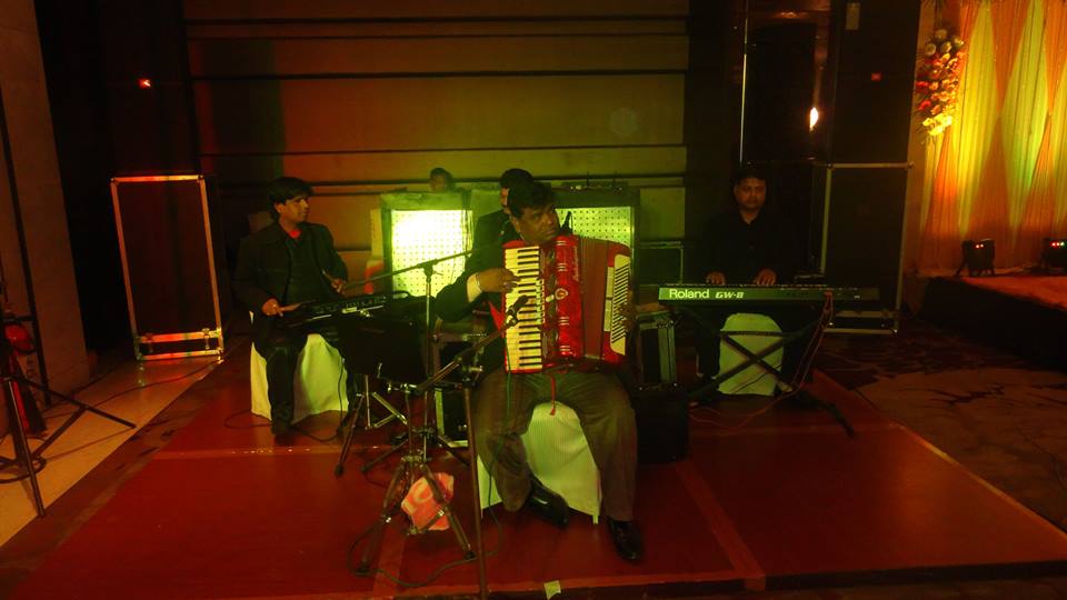 accordion artist near me pimpri-chinchwad
