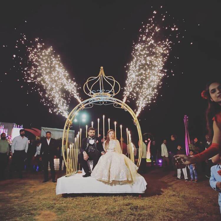 bride groom entry pimpri-chinchwad